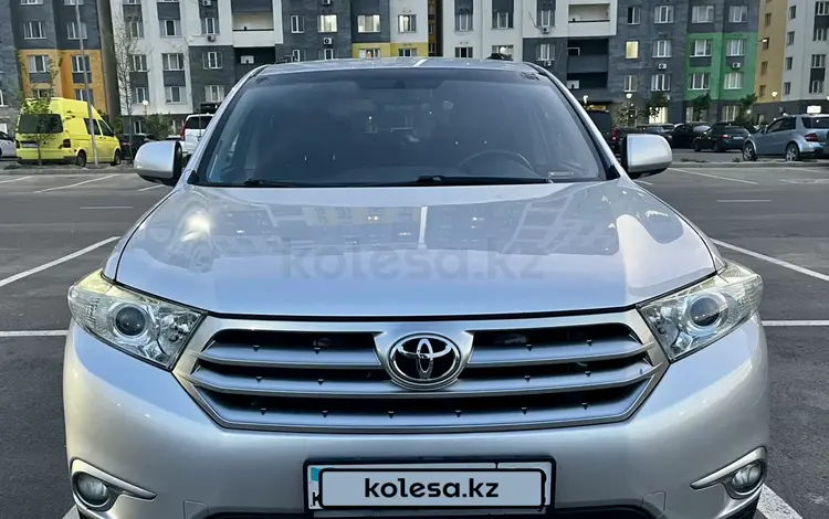 Toyota Highlander 2011 года за 13 500 000 тг. в Алматы