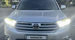 Toyota Highlander 2011 года за 14 000 000 тг. в Алматы – фото 5