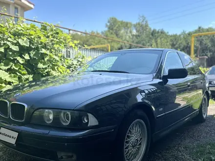 BMW 528 1998 года за 3 450 000 тг. в Алматы – фото 2