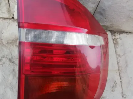 Задние фонари на BMW e70 за 120 000 тг. в Караганда – фото 8