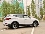 Hyundai Santa Fe 2017 годаүшін8 800 000 тг. в Шымкент – фото 2