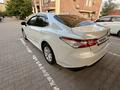 Toyota Camry 2020 года за 11 490 000 тг. в Атырау – фото 7