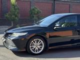 Toyota Camry 2018 года за 13 000 000 тг. в Тараз – фото 5