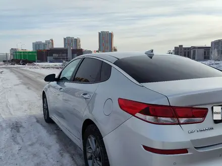 Kia Optima 2019 года за 9 000 000 тг. в Астана – фото 4