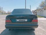 Mercedes-Benz E 280 1993 года за 2 500 000 тг. в Тараз – фото 5