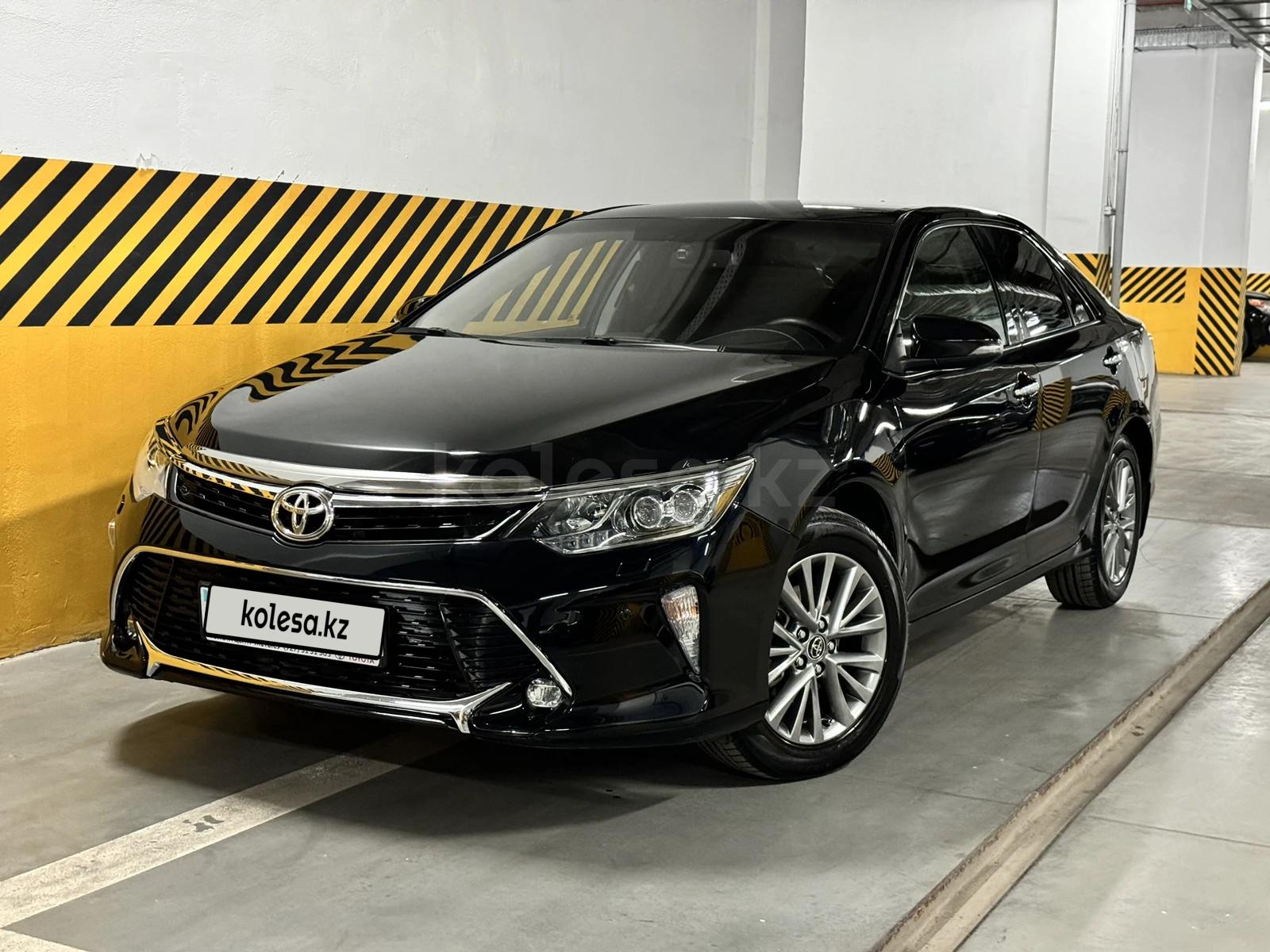 Toyota Camry 2017 г.