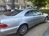 Mercedes-Benz CLK 320 1998 года за 1 400 000 тг. в Уральск – фото 4