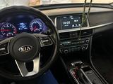 Kia K5 2018 года за 8 800 000 тг. в Алматы – фото 4