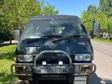Mitsubishi Delica 1993 годаfor1 000 000 тг. в Алматы