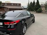 Kia K5 2018 года за 9 800 000 тг. в Алматы – фото 5