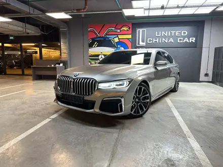 BMW 740 2021 года за 43 999 999 тг. в Алматы