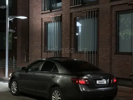 Toyota Camry 2011 года за 4 000 000 тг. в Уральск – фото 5