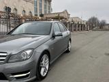 Mercedes-Benz C 200 2011 года за 5 100 000 тг. в Уральск – фото 2