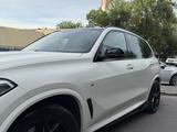 BMW X5 2021 года за 31 000 000 тг. в Алматы – фото 4