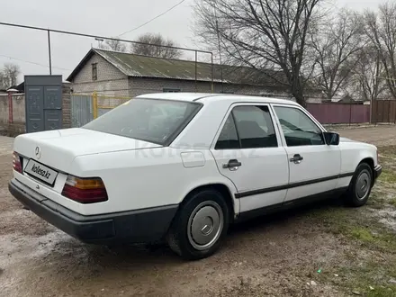 Mercedes-Benz E 200 1988 года за 1 480 000 тг. в Алматы – фото 7