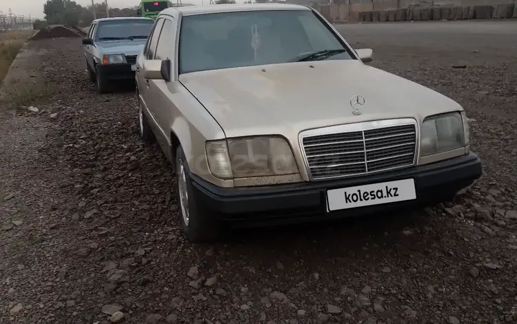 Mercedes-Benz E 230 1990 годаfor1 100 000 тг. в Шымкент