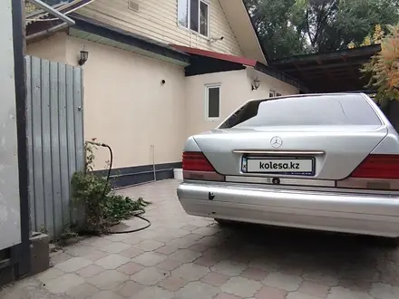 Mercedes-Benz S 320 1995 года за 3 600 000 тг. в Алматы – фото 4