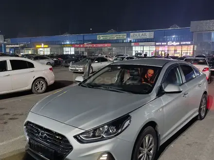 Hyundai Sonata 2019 года за 7 700 000 тг. в Шымкент