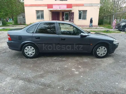 Opel Vectra 1996 года за 1 400 000 тг. в Шымкент – фото 10