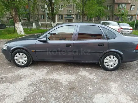 Opel Vectra 1996 года за 1 400 000 тг. в Шымкент – фото 8