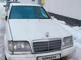 Mercedes-Benz E 220 1994 года за 1 700 000 тг. в Тараз