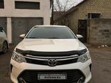 Toyota Camry 2015 года за 10 500 000 тг. в Астана – фото 2