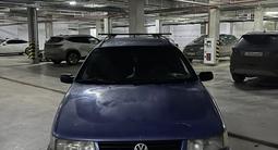 Volkswagen Passat 1993 года за 1 800 000 тг. в Астана – фото 4