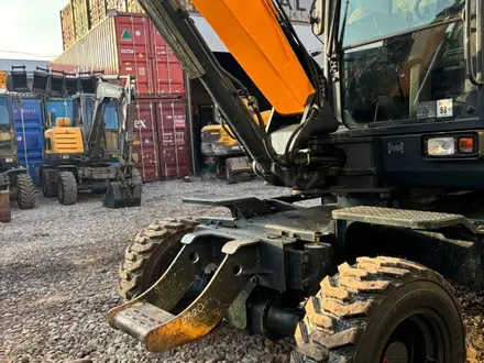 HYUNDAI  HW60 2018 года за 24 000 000 тг. в Шымкент – фото 2
