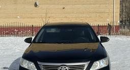 Toyota Camry 2012 года за 9 200 000 тг. в Актобе – фото 3