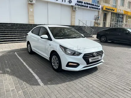 Hyundai Accent 2019 года за 7 300 000 тг. в Шымкент – фото 2