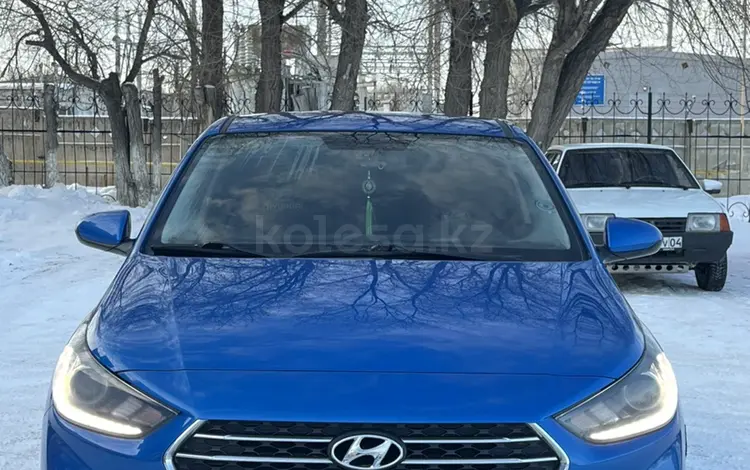 Hyundai Accent 2018 года за 7 200 000 тг. в Актобе