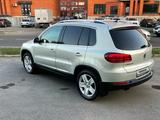 Volkswagen Tiguan 2015 годаүшін8 600 000 тг. в Астана – фото 4