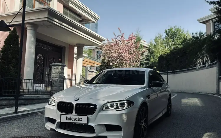 BMW M5 2016 года за 45 000 000 тг. в Алматы