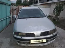 Mitsubishi Carisma, 2002