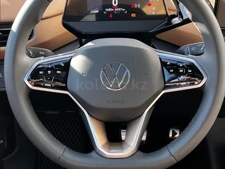 Volkswagen ID.4 2022 года за 29 525 000 тг. в Алматы – фото 17