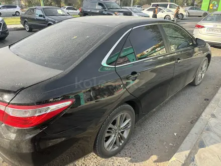 Toyota Camry 2017 года за 7 500 000 тг. в Актау – фото 3