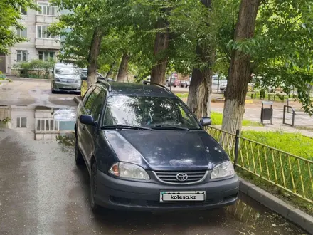 Toyota Avensis 2001 года за 2 900 000 тг. в Астана – фото 4