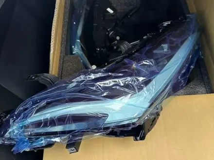 Передние фары на Toyota Avalon за 50 000 тг. в Алматы – фото 2