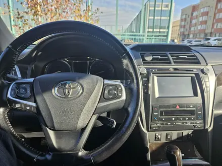 Toyota Camry 2015 года за 10 500 000 тг. в Астана – фото 15