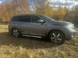 Nissan Pathfinder 2015 годаүшін9 800 000 тг. в Астана – фото 2