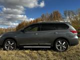 Nissan Pathfinder 2015 годаүшін9 800 000 тг. в Астана – фото 4