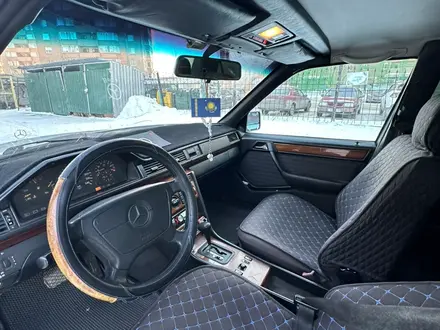 Mercedes-Benz E 220 1993 года за 1 600 000 тг. в Астана – фото 10