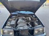 Mercedes-Benz E 200 1993 года за 1 600 000 тг. в Караганда