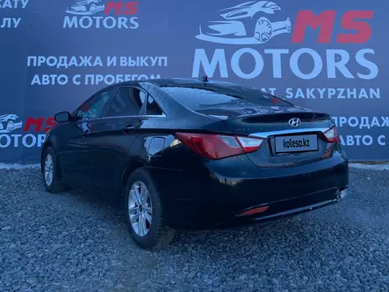 Hyundai Sonata 2010 года за 5 400 000 тг. в Актобе – фото 3