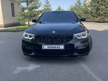 BMW 530 2018 года за 16 300 000 тг. в Алматы – фото 2