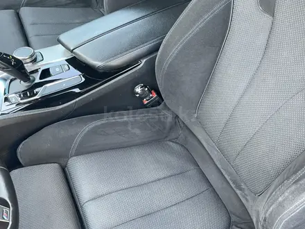 BMW 530 2018 года за 16 300 000 тг. в Алматы – фото 24