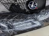 Фары решетка f sport спойлер козырек на стекло за 240 000 тг. в Алматы – фото 5
