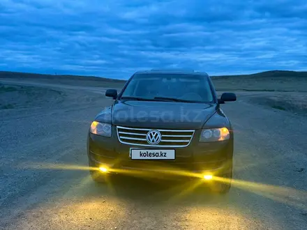 Volkswagen Touareg 2003 года за 4 500 000 тг. в Алматы – фото 9