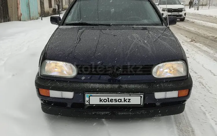 Volkswagen Golf 1994 года за 2 050 000 тг. в Шымкент