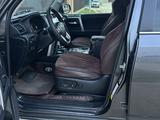 Toyota 4Runner 2022 годаfor25 000 000 тг. в Актобе – фото 4